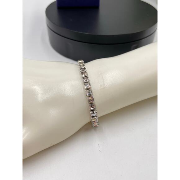 Swarovski Signed Designer Square cut White Rhodium plated Tennis Bracelet - Picture 2 of 9